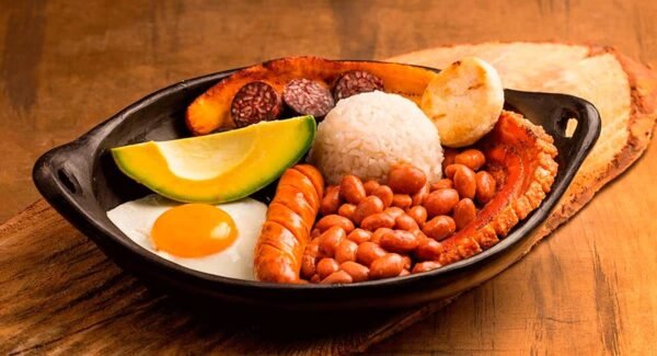 bandeja-paisa-1616